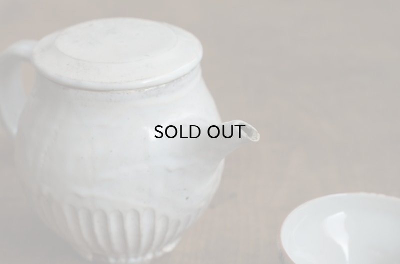 画像3: 福井一伯 　粉引しのぎ平蓋ポット