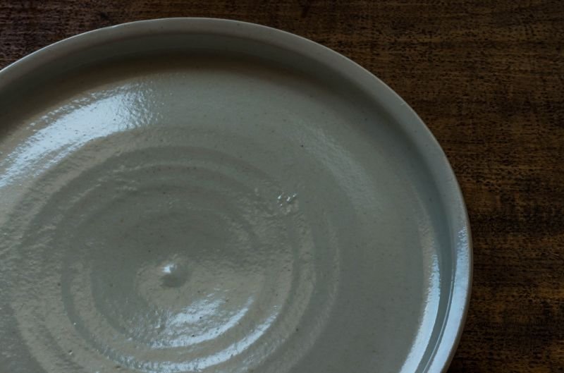 画像6: 阿部春弥　白磁 細リム８寸皿