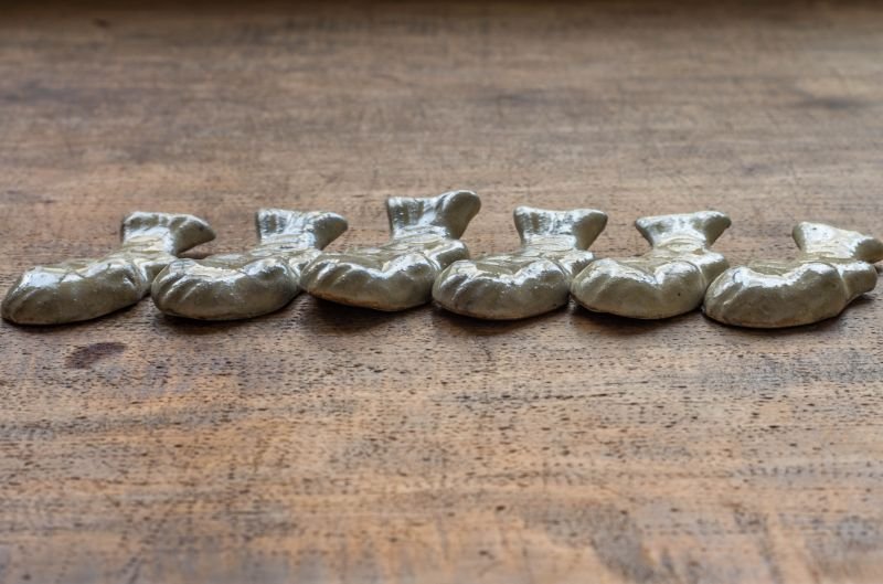 画像5: 北窯・松田米司 工房 箸置き 白魚