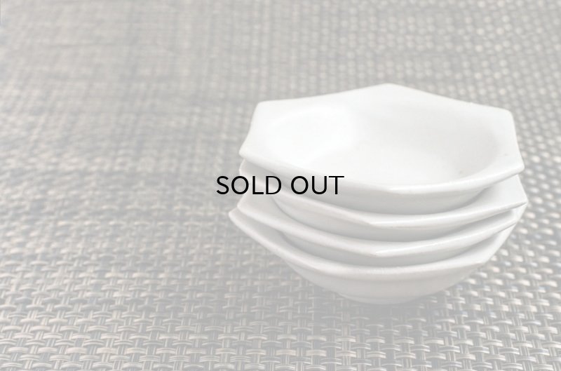 画像4: 広瀬 佳子  六角小皿 白