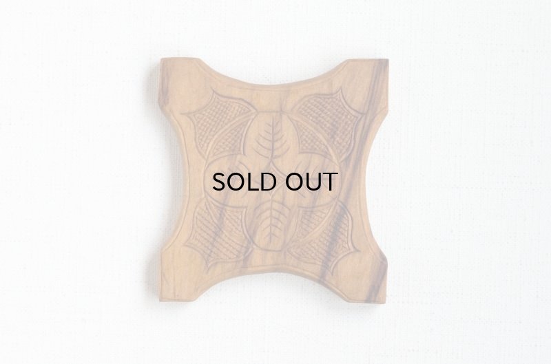 画像8: アイヌの手仕事 二風谷 木彫り 糸巻き ( 両面彫り )