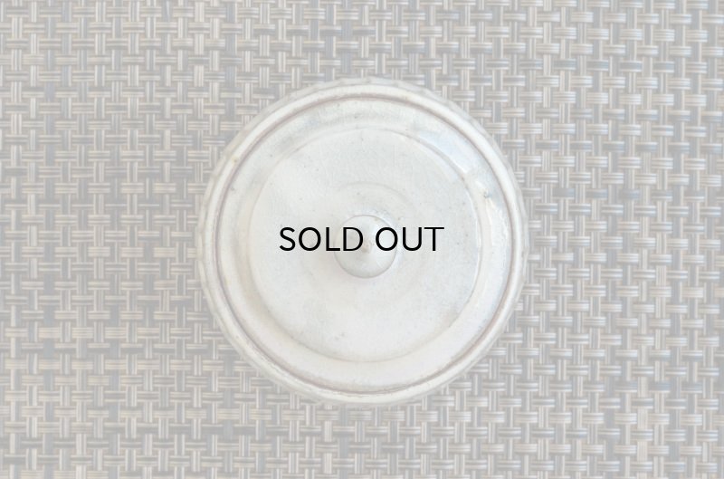 画像12: 福井一伯  粉引灰釉 蓋物・小 