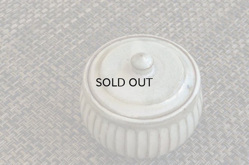 画像3: 福井一伯  粉引灰釉 蓋物・小 