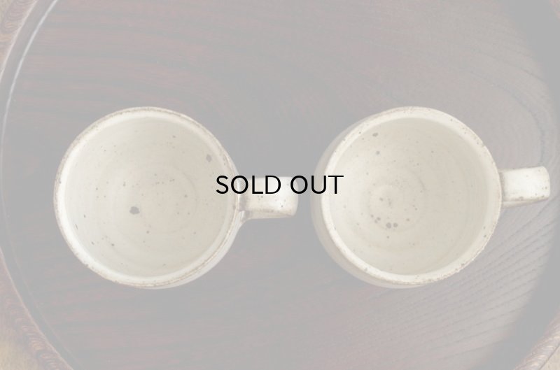 画像7: 福井一伯  粉引マグ 中 b.