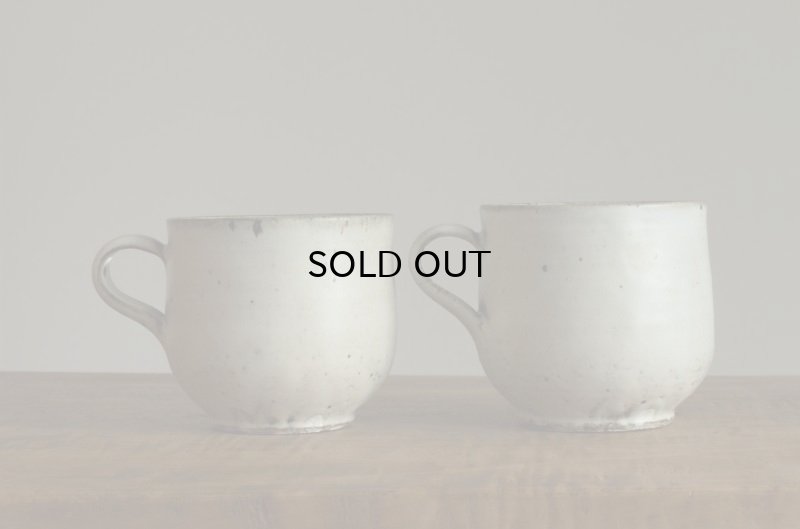 画像9: 福井一伯  粉引マグ 中 b.