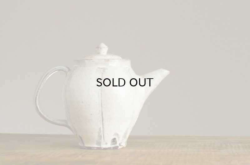 画像6: 福井一伯 　粉引輪花ポット・A